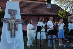 1.08.2020 - Modlitwa Uwielbienia w ogrodach klasztornych