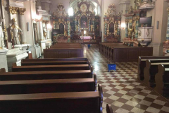 18.07.2020 - Nowe ławki w Sanktuarium