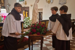 26.04.2026 - Różaniec w ostatnią niedzielę miesiąca